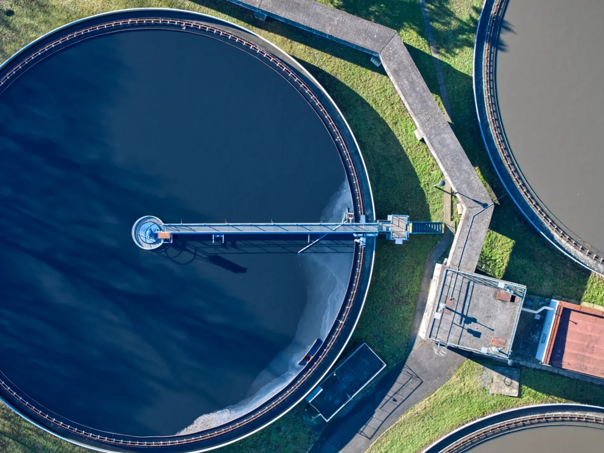 Aerial view of a circular wastewater treatment clarifier